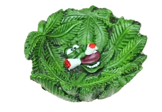 Small Resin Guy Chillin 3D Design Ashtray (XH3029)